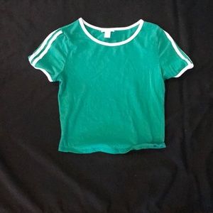 Green cropped T